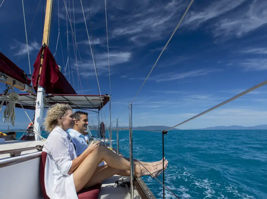 Adults Only Sailing Tours in the Whitsundays