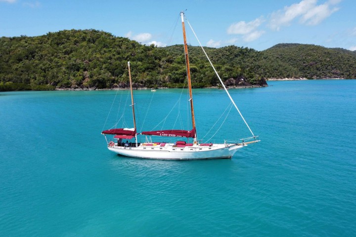 a small boat in a body of water